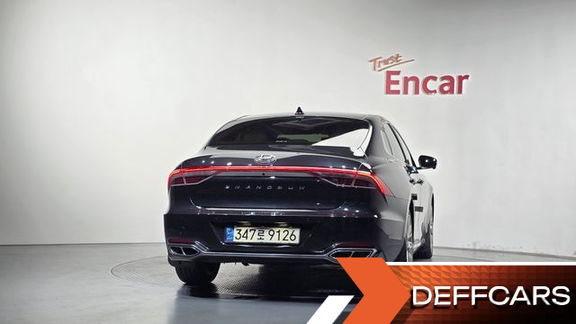 Hyundai GRANDEUR 2.5 Calligraphy купить на сайте DeffCars