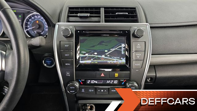 Toyota CAMRY Hybrid XLE купить на сайте DeffCars