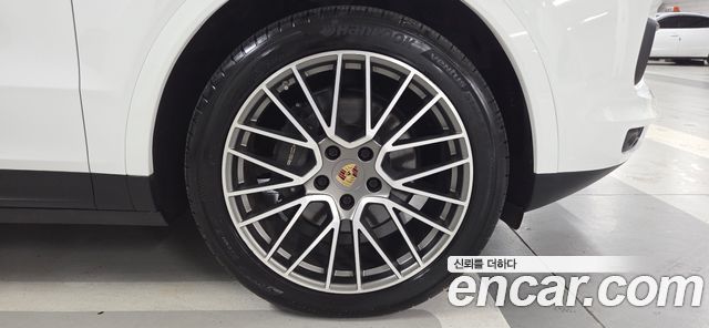 Porsche CAYENNE 3.0 COUPE PLATINUM EDITION купить на сайте DeffCars