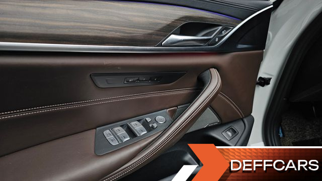BMW 5-SERIES 530i M Sport Package Plus купить на сайте DeffCars