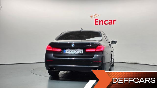 BMW 5-SERIES 520i Luxury купить на сайте DeffCars
