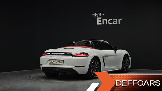Porsche 718 2.0 купить на сайте DeffCars