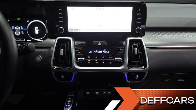Kia SORENTO Diesel 2.2 4WD Signature купить на сайте DeffCars