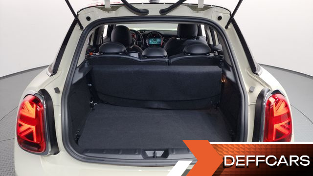 Mini COOPER 5Door Classic Third Generation купить на сайте DeffCars