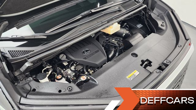 Lexus LM 500h Executive купить на сайте DeffCars