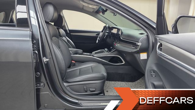 Hyundai GRANDEUR Premium купить на сайте DeffCars