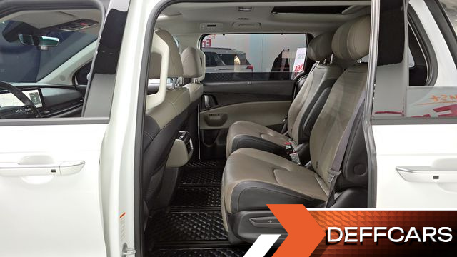 Kia CARNIVAL 7-Seater Noblesse купить на сайте DeffCars