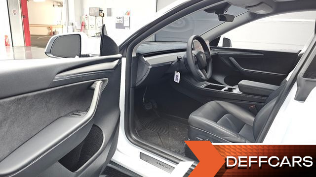 Tesla MODEL Y RWD купить на сайте DeffCars