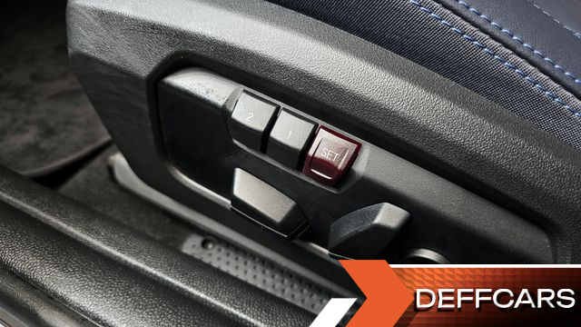 Mini COOPER CONVERTIBLE Favoured купить на сайте DeffCars