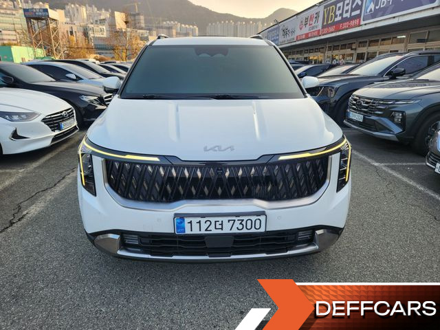 Kia CARNIVAL 9-Seater Noblesse купить на сайте DeffCars