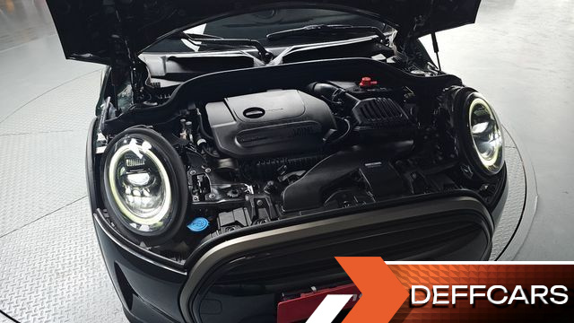 Mini COOPER 5Door Resolute Edition 3rd Gen купить на сайте DeffCars