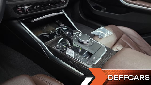 BMW 3-SERIES 330e Luxury купить на сайте DeffCars