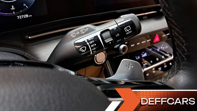 Kia CARNIVAL 9-Seater Signature купить на сайте DeffCars