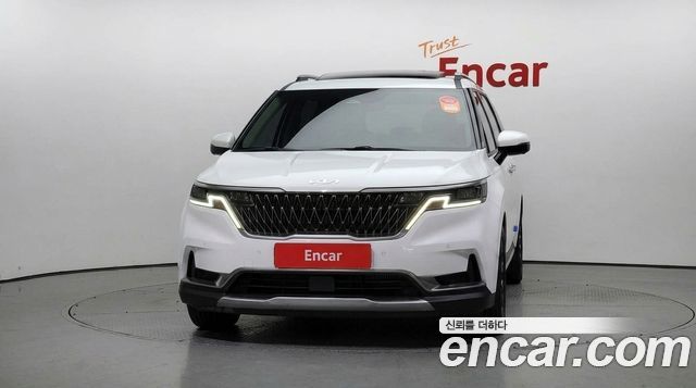 Kia CARNIVAL Diesel 9-Seater Noblesse купить на сайте DeffCars