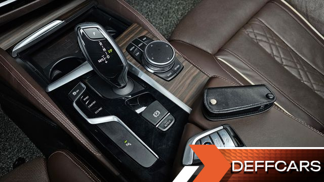 BMW 5-SERIES 520d Luxury Plus купить на сайте DeffCars