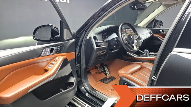 BMW X7 xDrive 30d Design Pure Excellent 6-Seater купить на сайте DeffCars