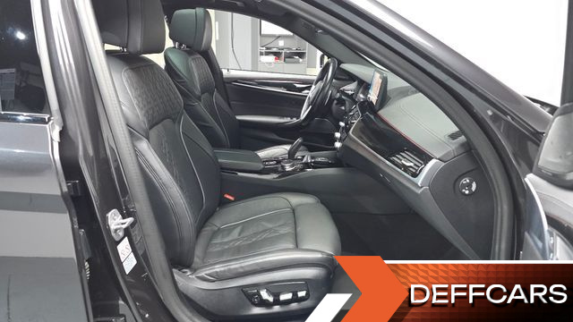 BMW 5-SERIES 530i xDrive M Sport Package купить на сайте DeffCars
