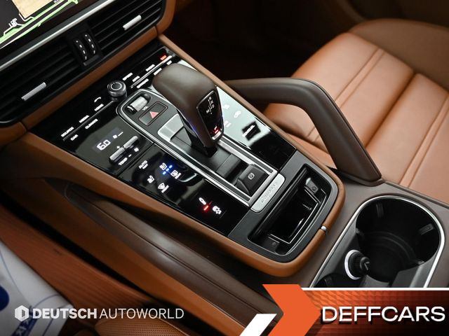 Porsche CAYENNE 3.0 E-Hybrid Coupe купить на сайте DeffCars