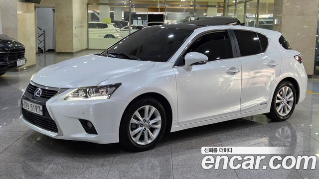 Lexus CT200H 1.8 Supreme ZWA10 купить на сайте DeffCars