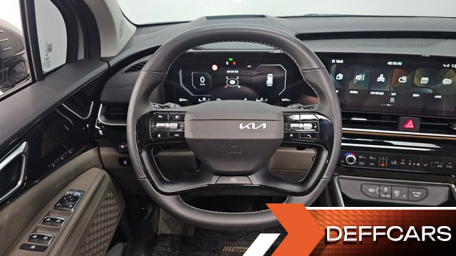Kia CARNIVAL 7-Seater Gravity купить на сайте DeffCars