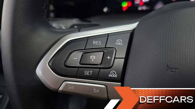 Volkswagen GOLF 2.0 TDI Prestige купить на сайте DeffCars