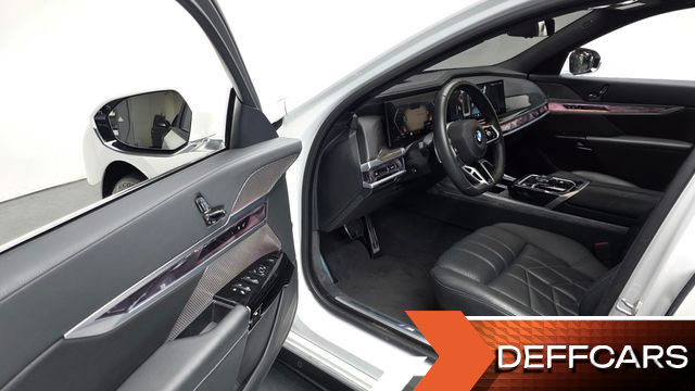 BMW 7-SERIES 740i xDrive M Sport купить на сайте DeffCars