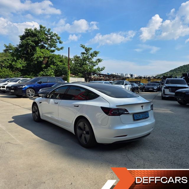 Tesla MODEL 3 Long Range AWD купить на сайте DeffCars