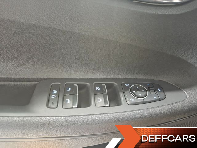 Hyundai GRANDEUR 2.5 Le Blanc купить на сайте DeffCars