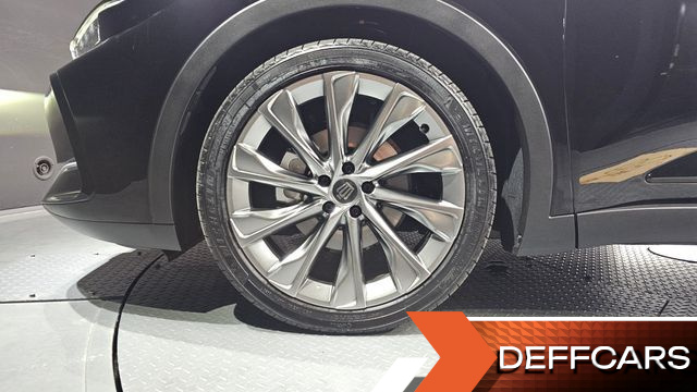 Toyota CROWN 2.5 4WD Hybrid купить на сайте DeffCars