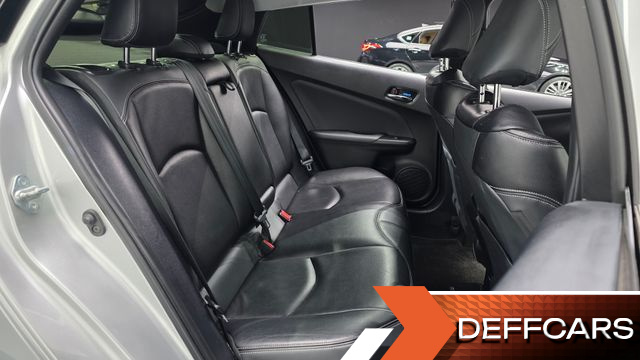 Toyota PRIUS 1.8 E купить на сайте DeffCars