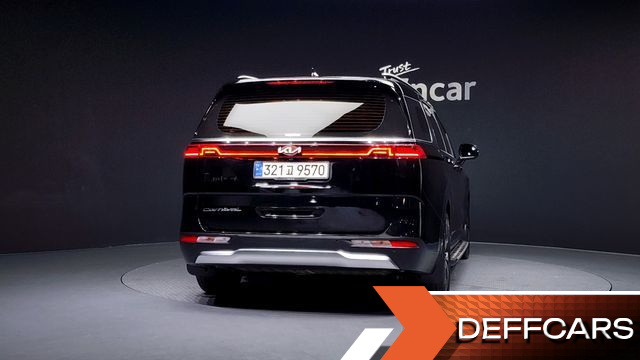 Kia CARNIVAL Gasoline 9-Seater Signature купить на сайте DeffCars