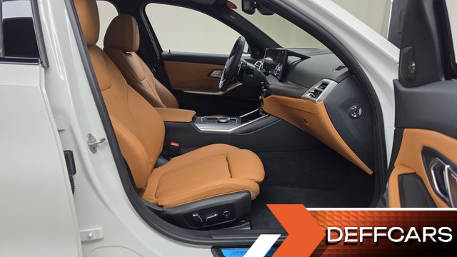 BMW 3-SERIES 320i M Sport купить на сайте DeffCars