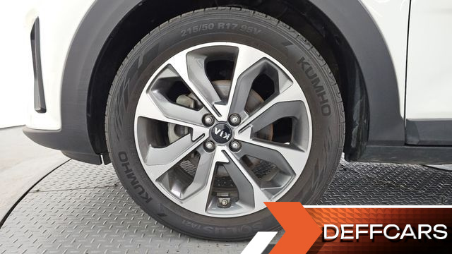Kia STONIC 1.4 Prestige купить на сайте DeffCars