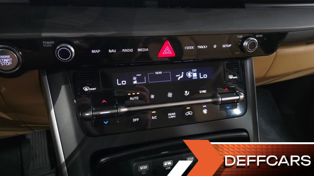Kia CARNIVAL Diesel 9-Seater Prestige купить на сайте DeffCars