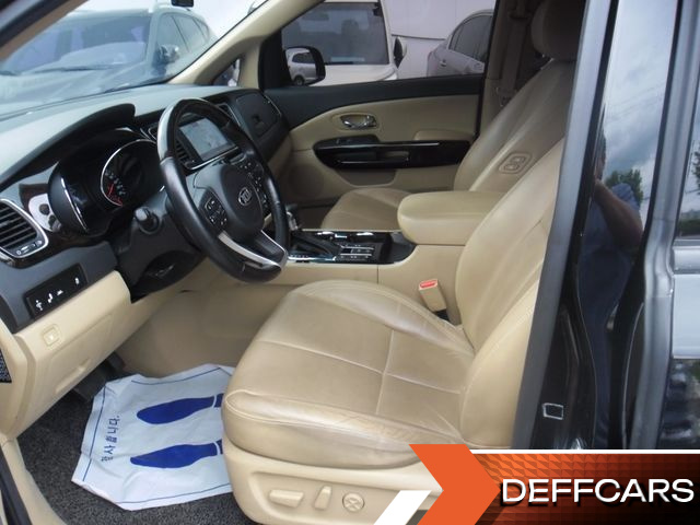 Kia CARNIVAL 9-Seater Noblesse купить на сайте DeffCars