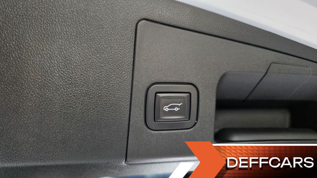 Cadillac XT5 3.6 Premium Plus AWD купить на сайте DeffCars