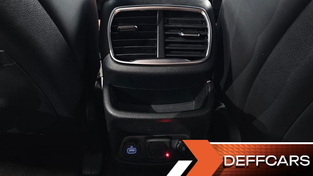 Hyundai SANTAFE Gasoline 2.0T 2WD Inspiration купить на сайте DeffCars