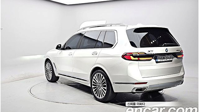 BMW X7 xDrive 40i Design Pure Excellence 7-Seater купить на сайте DeffCars