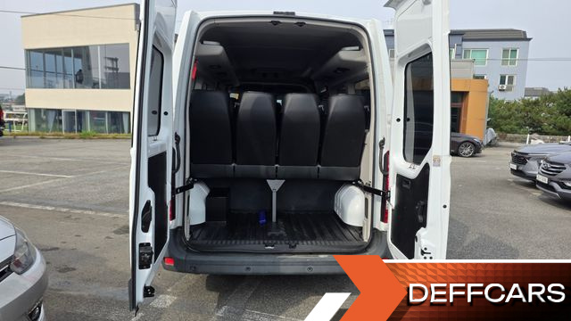 Renault-KoreaSamsung MASTER 2.3 15-Seater купить на сайте DeffCars