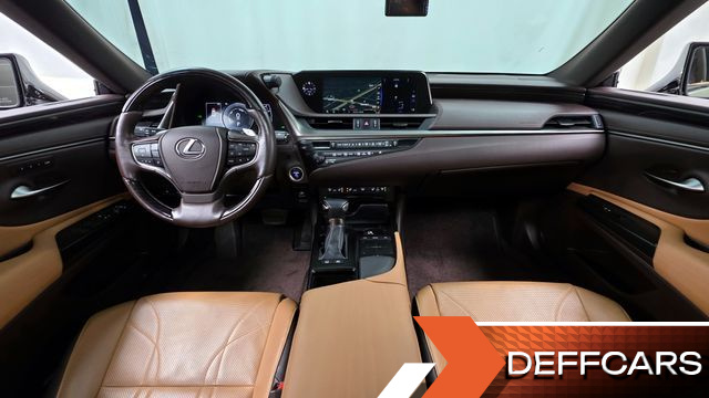 Lexus ES Luxury Plus купить на сайте DeffCars