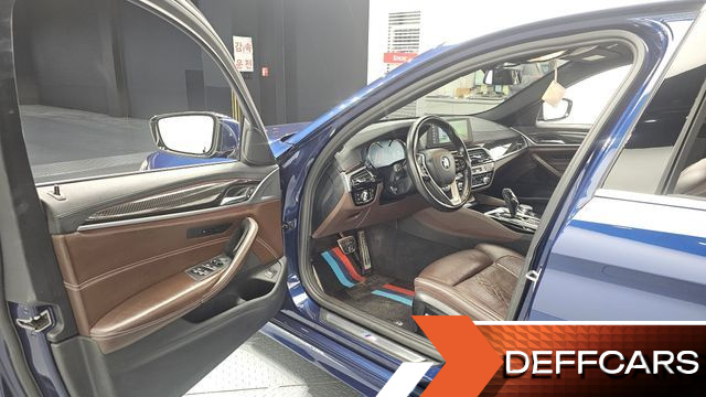 BMW 5-SERIES 520d M Sport Package Plus купить на сайте DeffCars