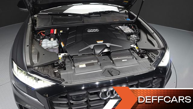 Audi Q8 55 TFSI Quattro Premium купить на сайте DeffCars