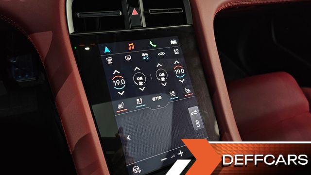 Porsche TAYCAN Base купить на сайте DeffCars