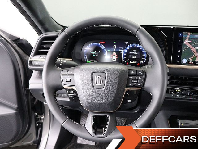 Toyota CROWN 2.5 4WD Hybrid купить на сайте DeffCars