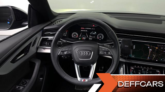 Audi Q8 55 TFSI Quattro Premium купить на сайте DeffCars