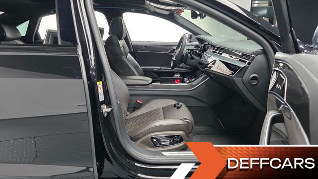 Audi S8 4.0 TFSI Quattro LWB купить на сайте DeffCars