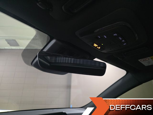 Toyota CROWN 2.5 4WD Hybrid купить на сайте DeffCars