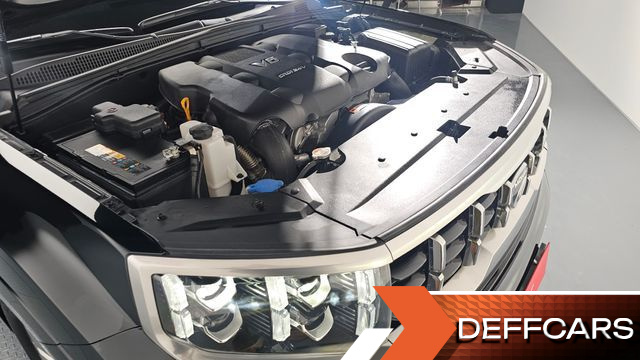 Kia MOHAVE Diesel 3.0 4WD 6-Seater Masters купить на сайте DeffCars