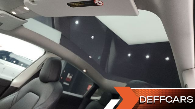 Tesla MODEL Y Long Range AWD купить на сайте DeffCars