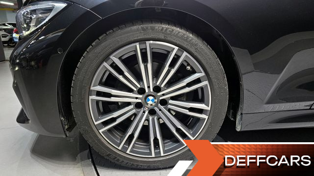 BMW 3-SERIES 320i M Sport купить на сайте DeffCars